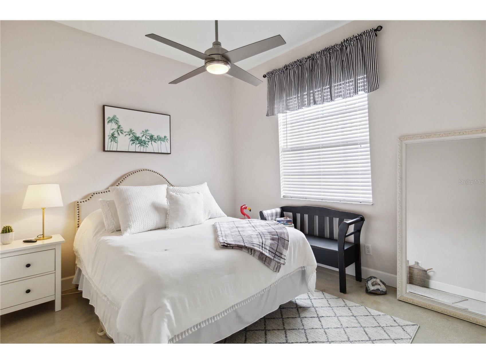 3724 71st Terrace E Sarasota FL 34243 A4692476 image26