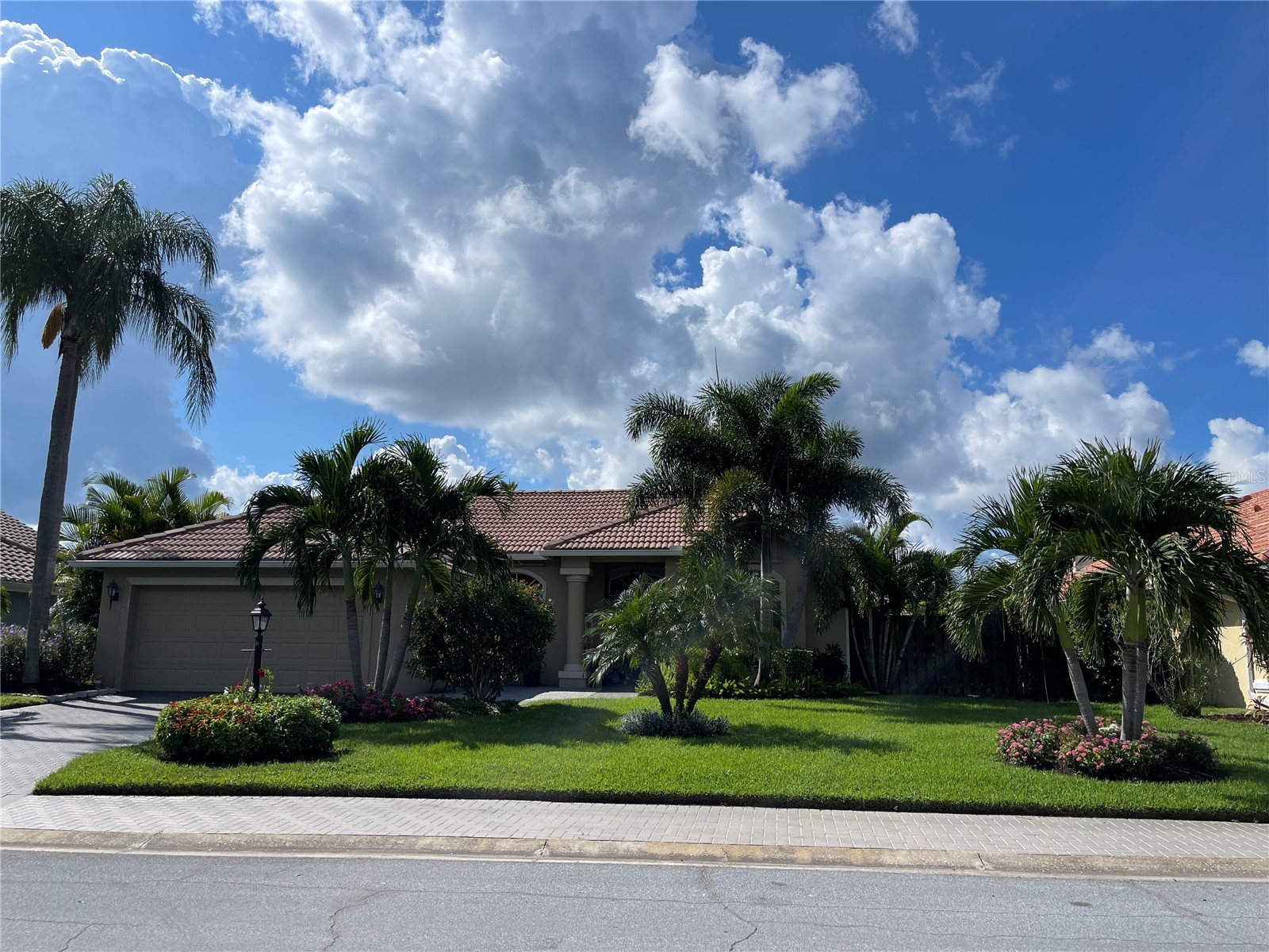 3724 71st Terrace E Sarasota FL 34243 A4692476 image38