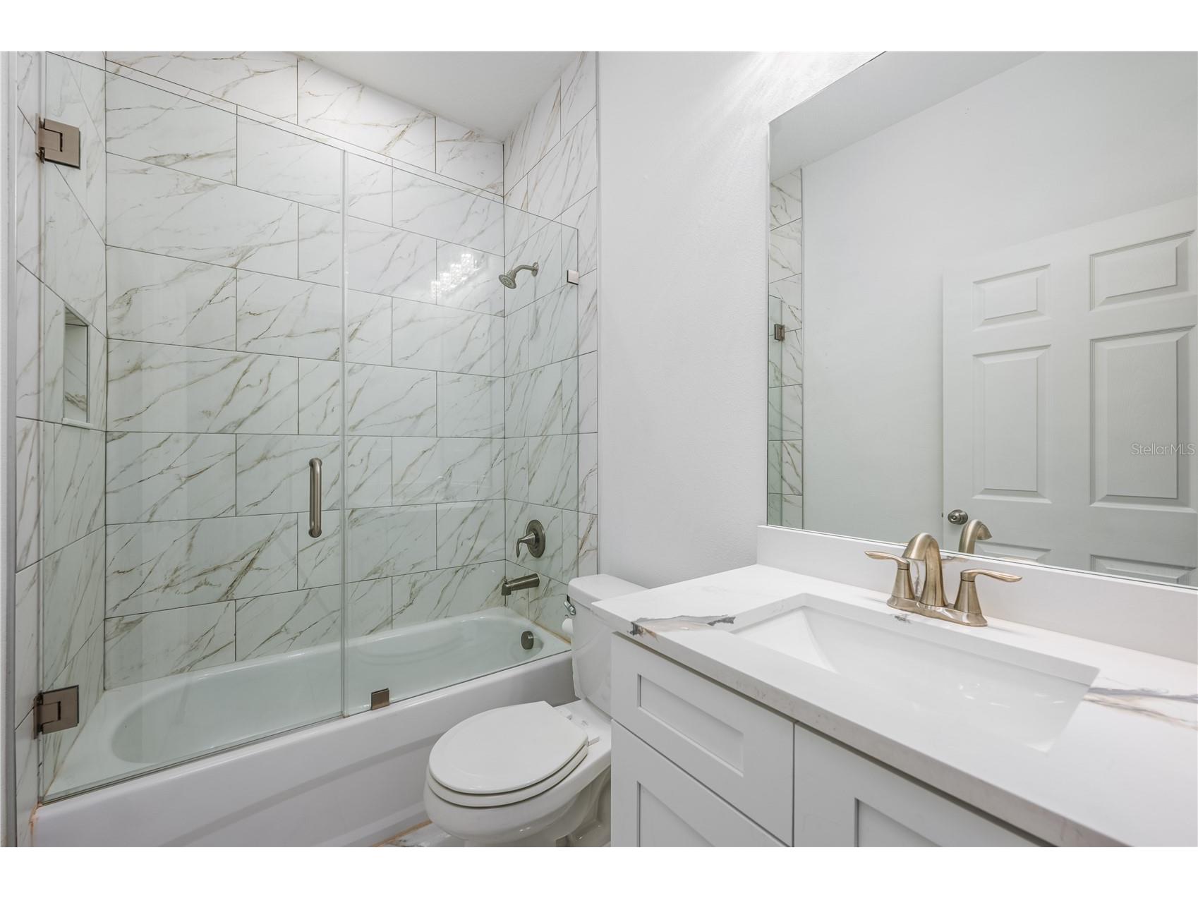 3724 N Whittier Street Tampa FL 33619 TB8494421 image16