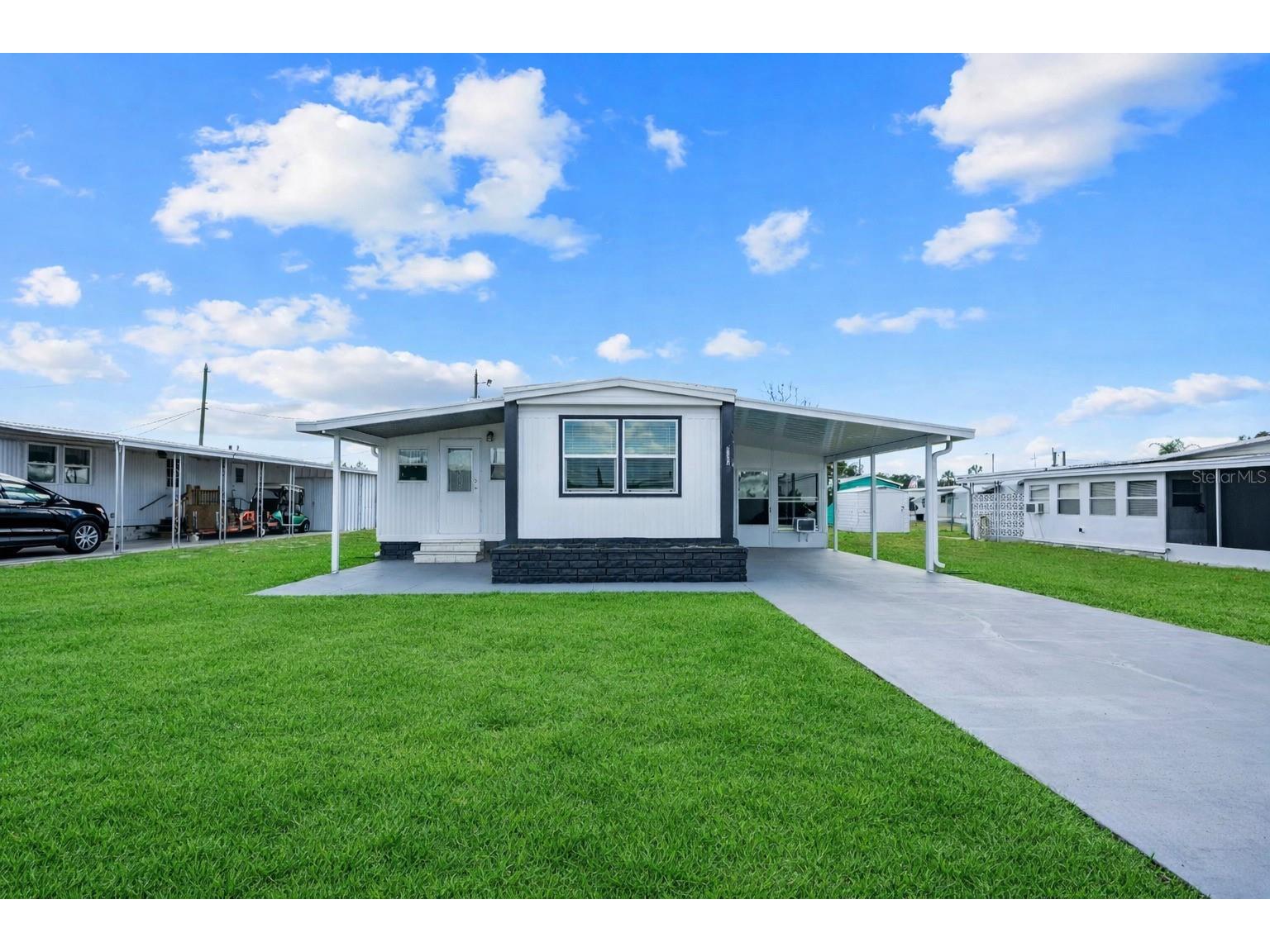 37240 Beverly Avenue Zephyrhills FL 33542 TB8478442 image1