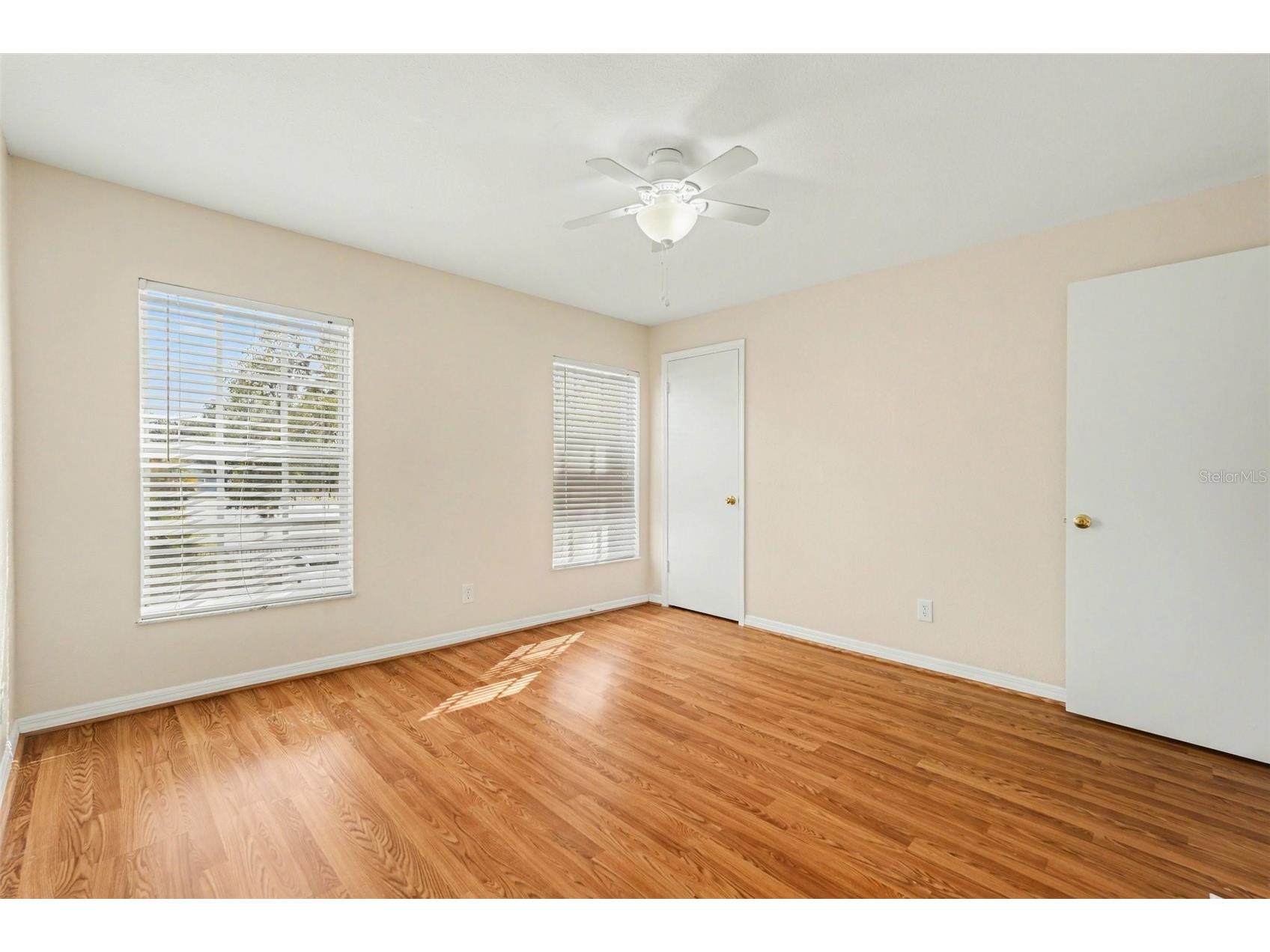 37240 Embassy Park Lane Dade City FL 33525 TB8425128 image18