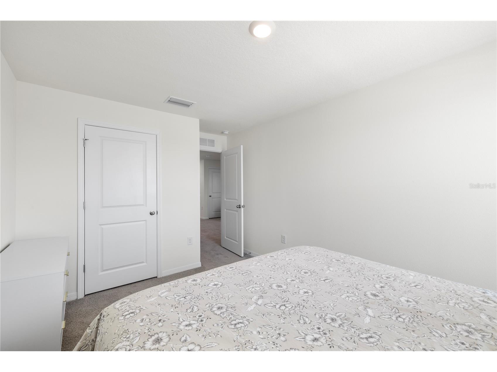 37247 Kings Crown Drive Zephyrhills FL 33541 TB8489589 image37