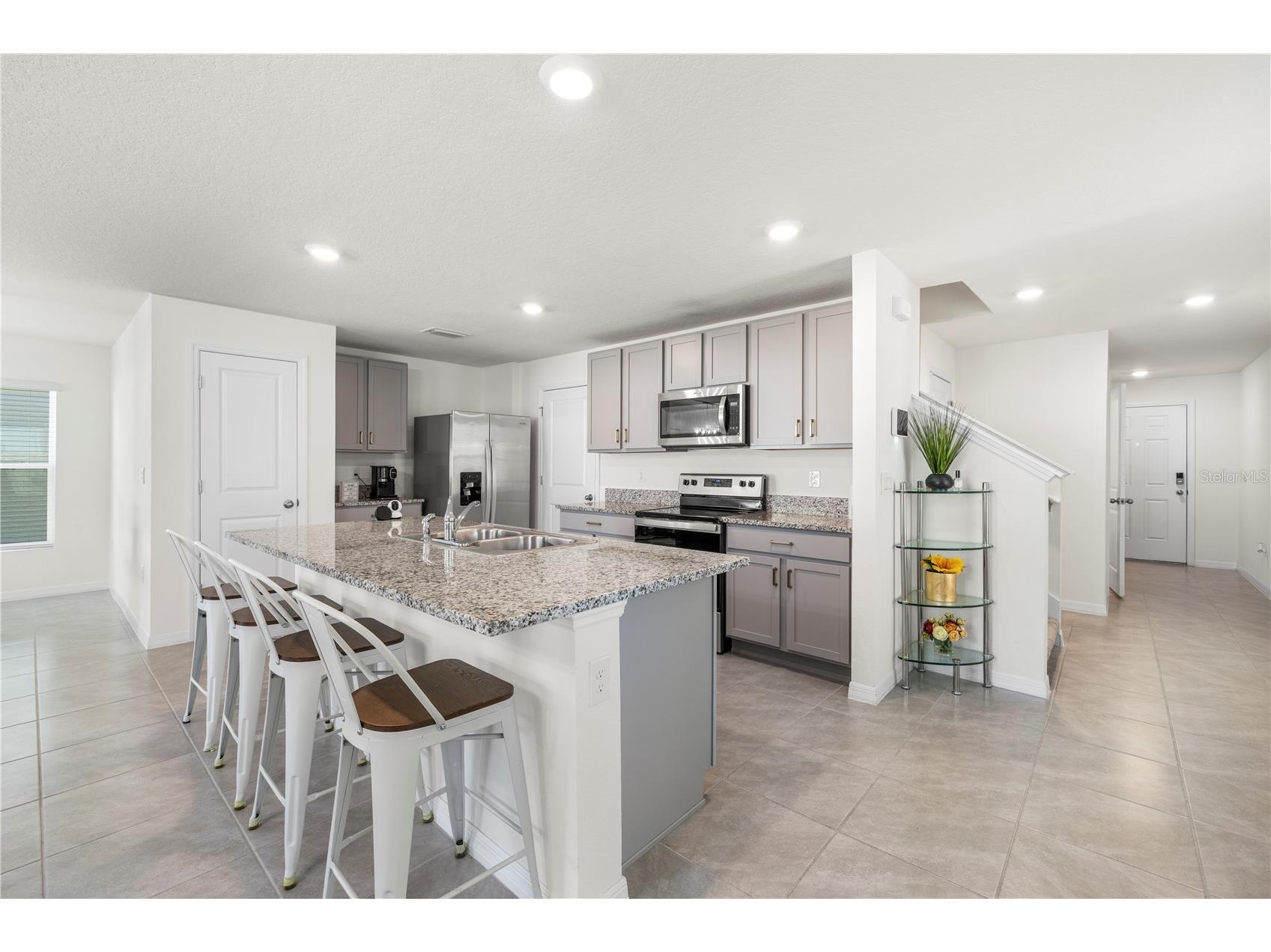 37247 Kings Crown Drive Zephyrhills FL 33541 TB8489589 image9