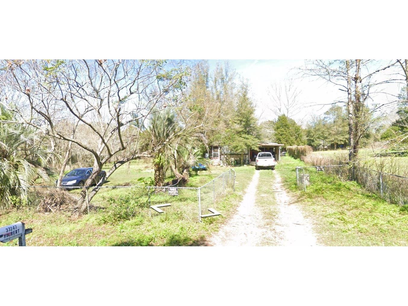 37247 Northside Drive Zephyrhills FL 33541 A4643763 image1
