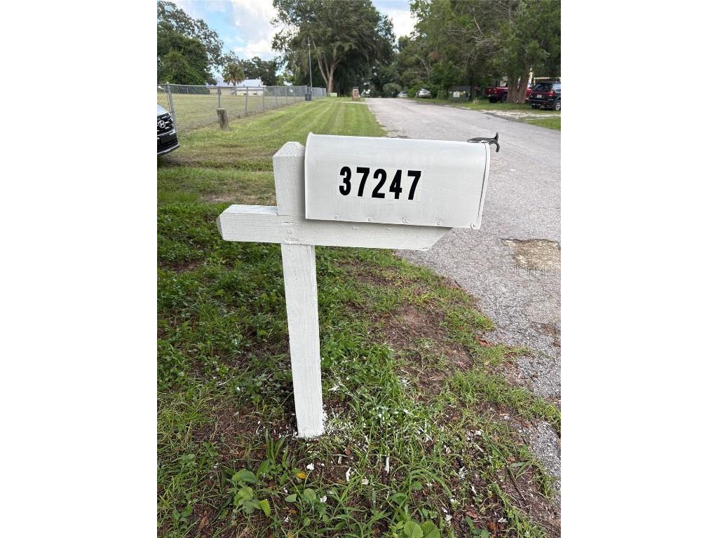 37247 Northside Drive Zephyrhills FL 33541 TB8433441 image10