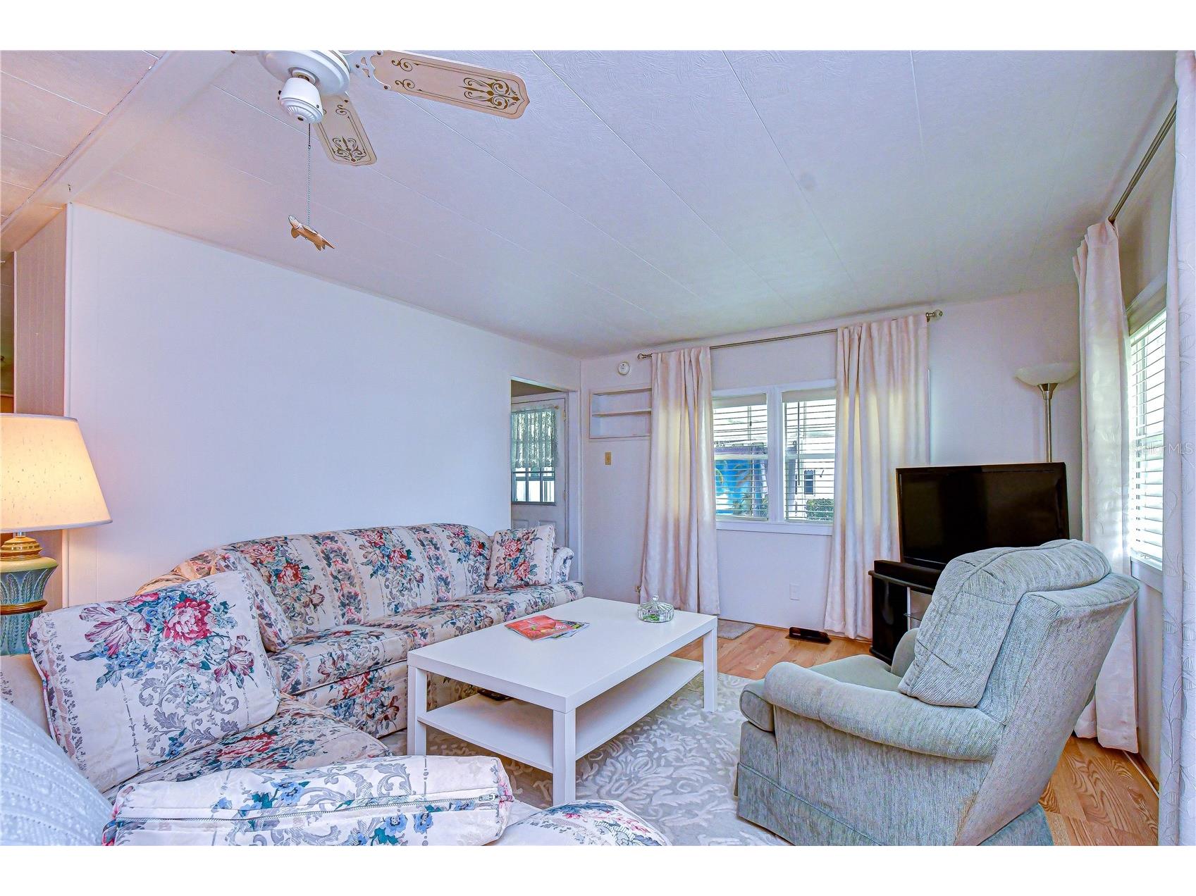 37248 Kinkaid Drive Zephyrhills FL 33541 TB8501551 image14