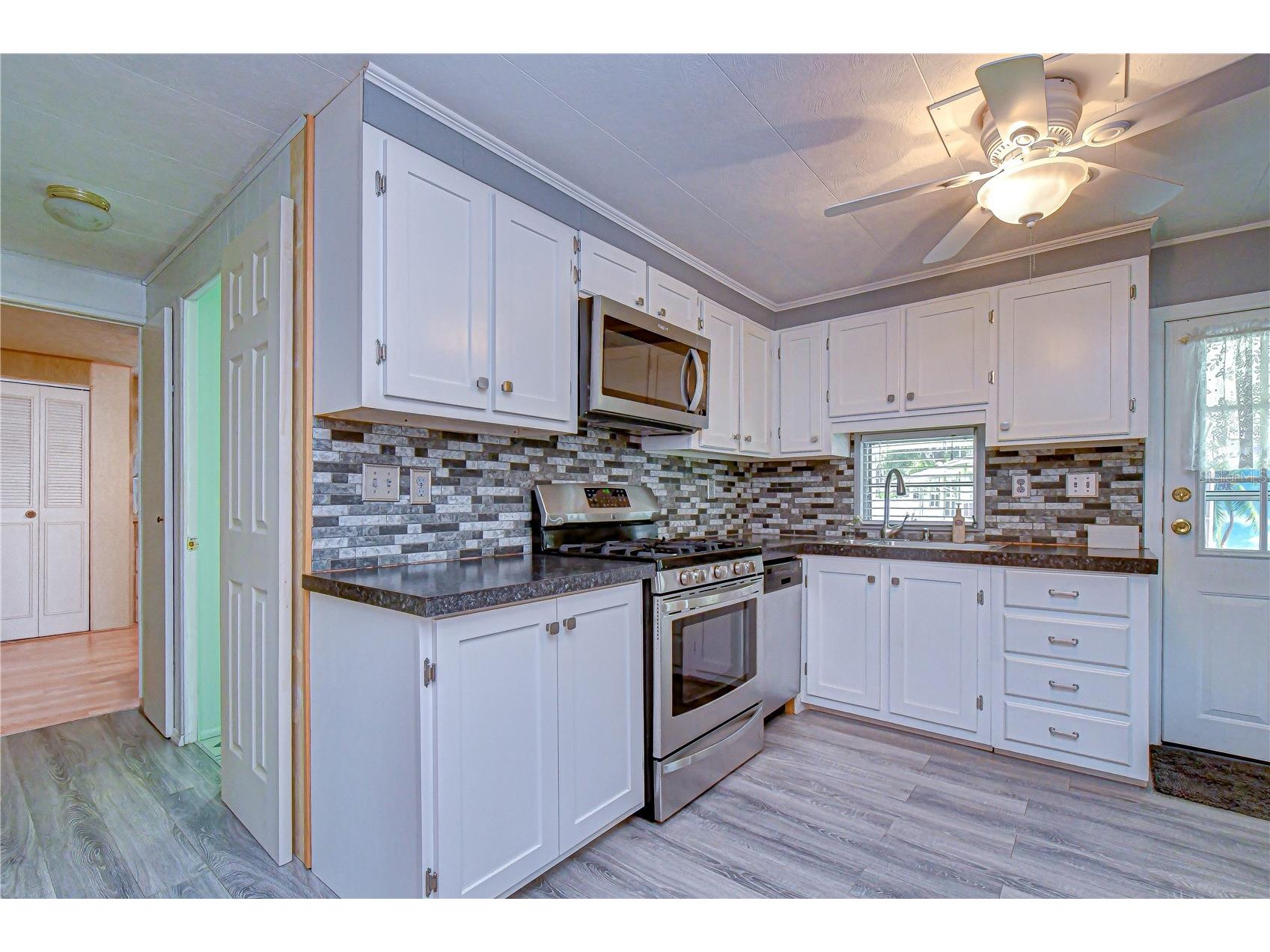 37248 Kinkaid Drive Zephyrhills FL 33541 TB8501551 image6