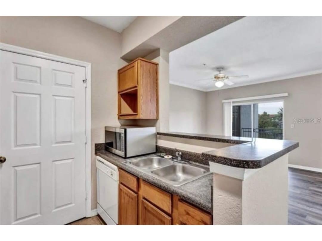 3725 Castle Pines Lane #4328 Orlando FL 32839 O6368583 image6