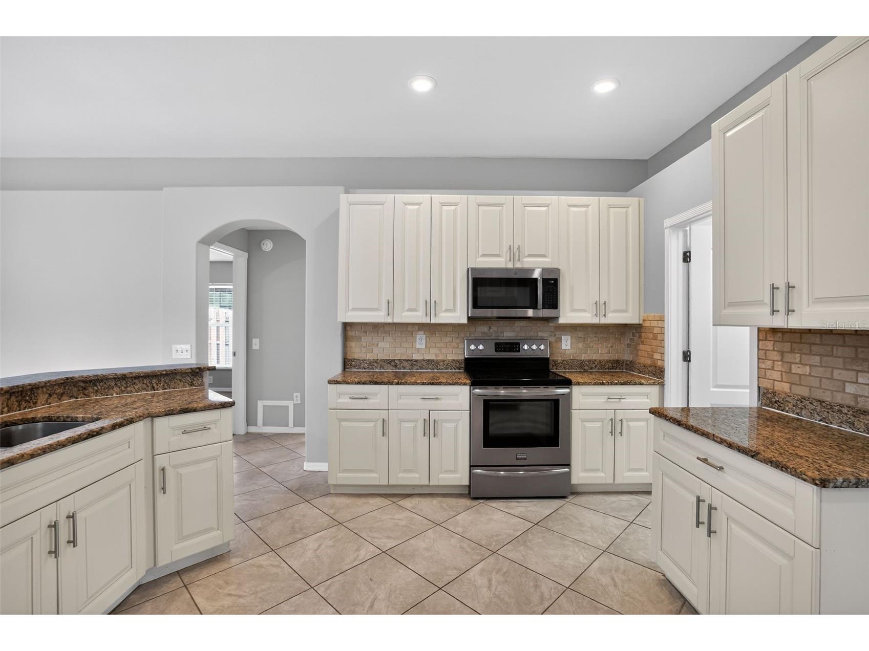 3725 Hollow Wood Drive Valrico FL 33596 TB8493518 image18