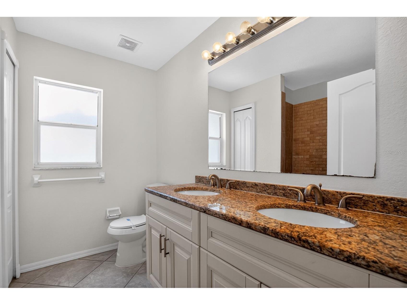3725 Hollow Wood Drive Valrico FL 33596 TB8493518 image30