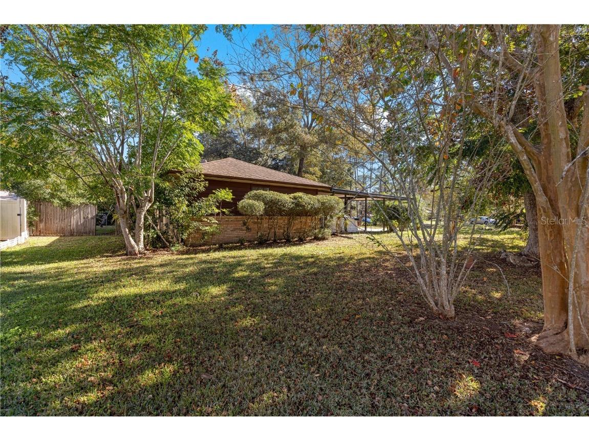 3725 NE 18th Avenue Ocala FL 34479 OM706558 image3