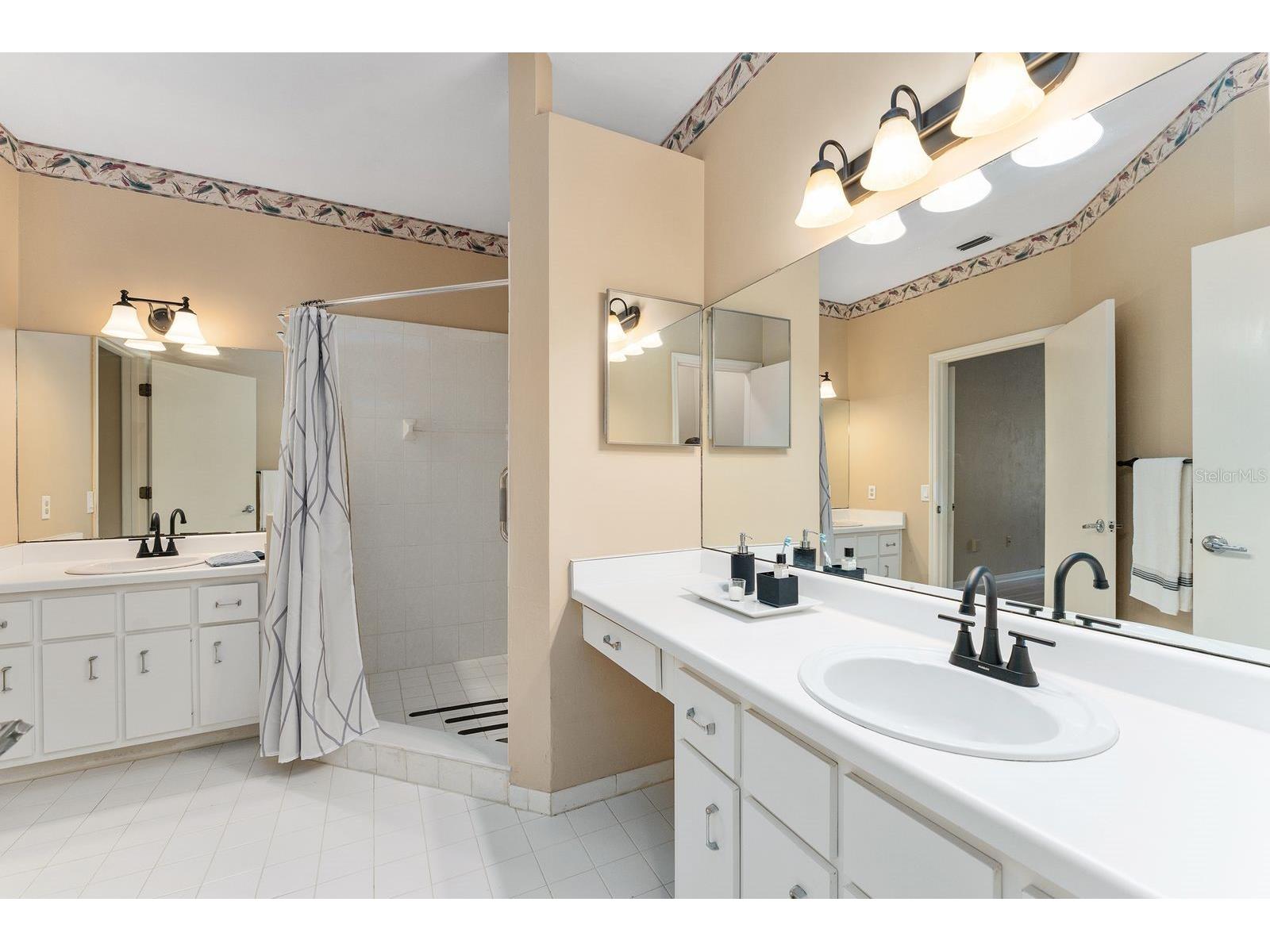 3725 NW 58th Place Gainesville FL 32653 GC539991 image16