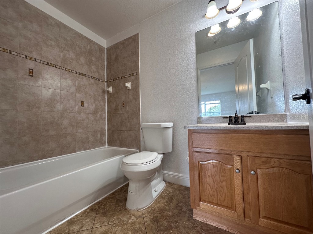 3725 S Lake Orlando Parkway #4 Orlando FL 32808 O6328529 image33