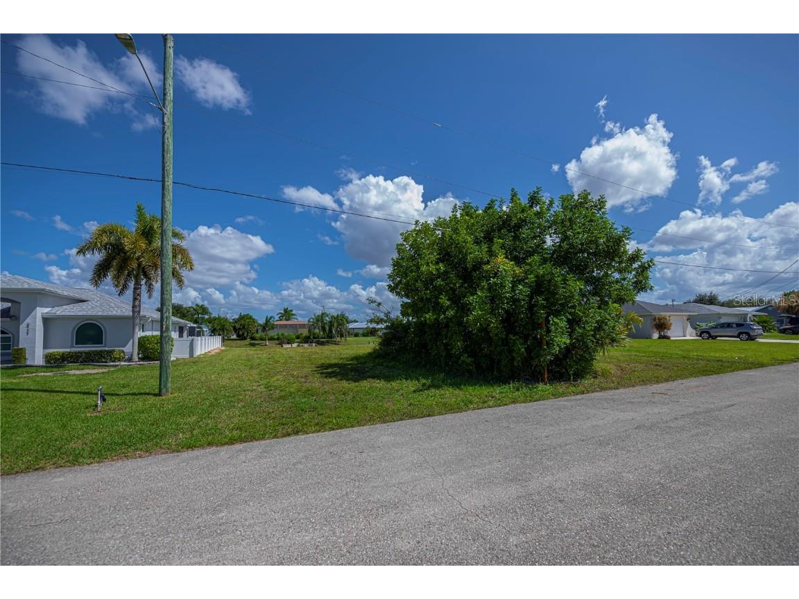 3725 SE 13th Avenue Cape Coral FL 33904 C7516202 image14