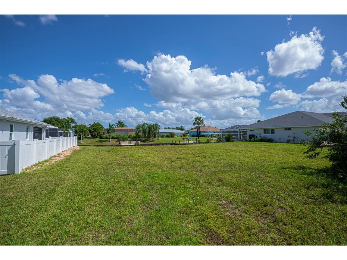 3725 SE 13th Avenue Cape Coral FL 33904 C7516202 image8