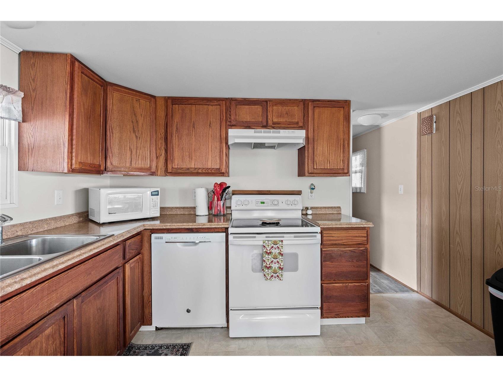 37250 Beverly Avenue Zephyrhills FL 33542 TB8514097 image5