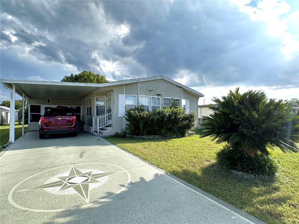 37250 Cora Avenue Zephyrhills FL 33542 OM664437 image1