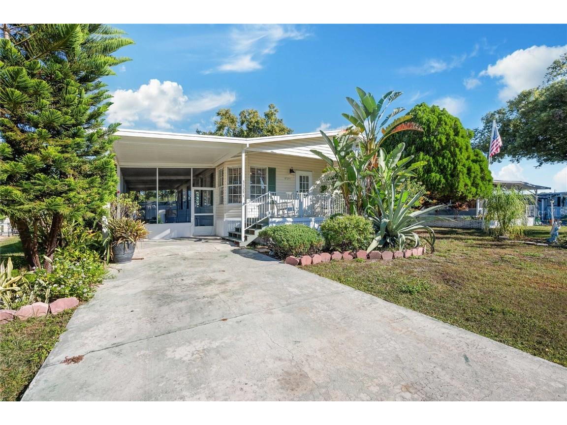 37251 Lois Avenue Zephyrhills FL 33542 TB8448252 image1