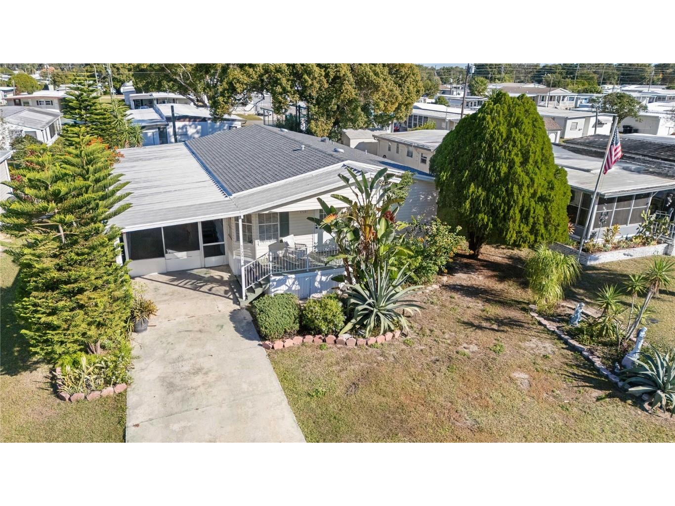 37251 Lois Avenue Zephyrhills FL 33542 TB8448252 image2