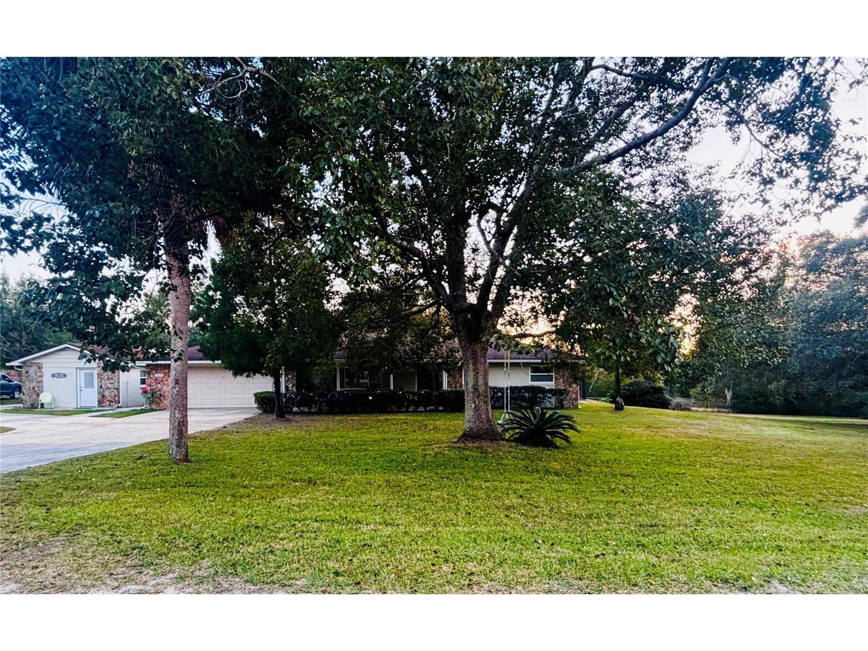 37252 Hilltop Drive Zephyrhills FL 33541 TB8461435 image1