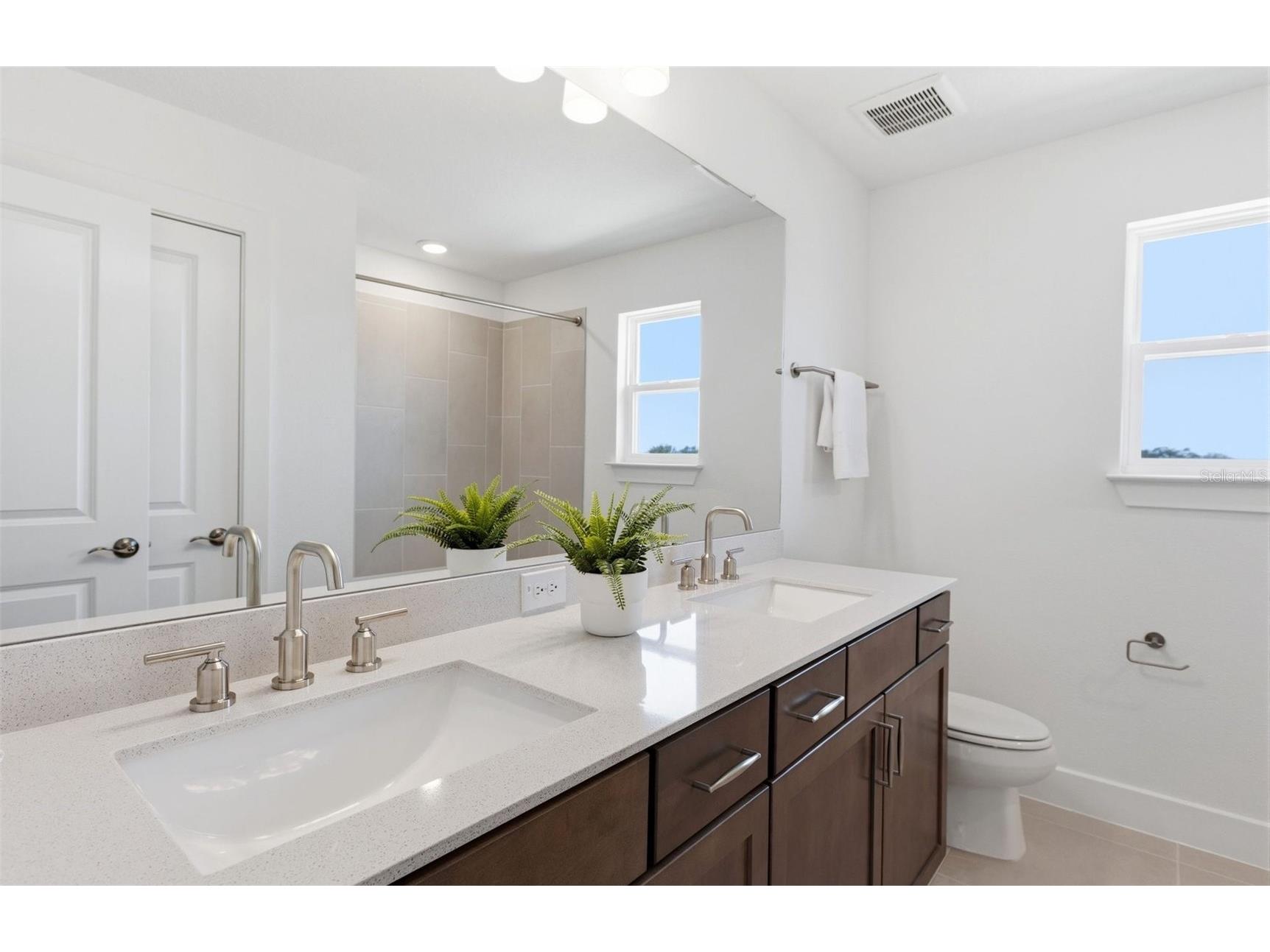 37253 Gunnison Drive Zephyrhills FL 33540 TB8487496 image15
