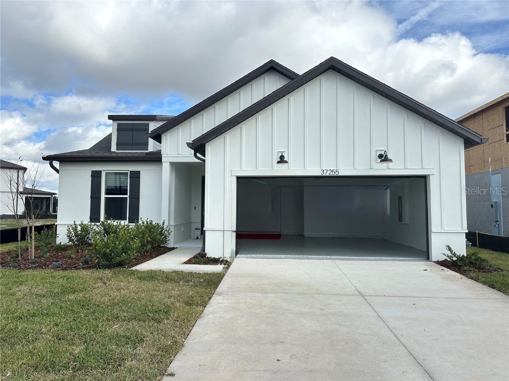37255 Clinch Circle Zephyrhills FL 33540 J996302 image1