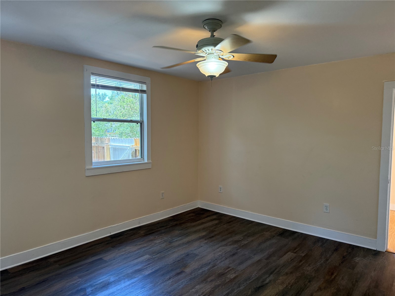 3726 18th Avenue S Saint Petersburg FL 33711 TB8512196 image9