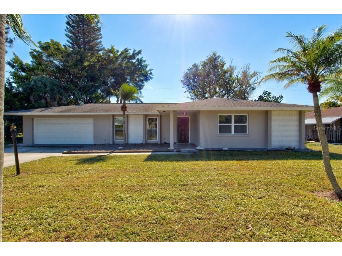3726 Allenwood Street Sarasota FL 34232 A4519349 image1