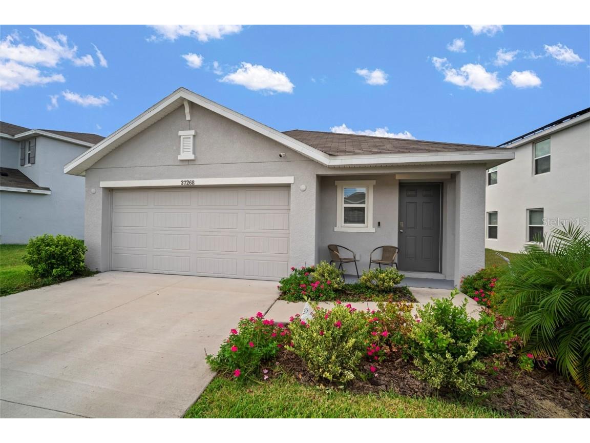 37268 Kings Crown Drive Zephyrhills FL 33541 A4666909 image1