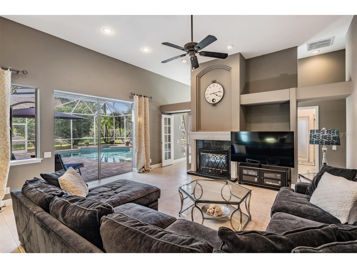 3727 Janus Way Palm Harbor FL 34685 TB8385235 image10