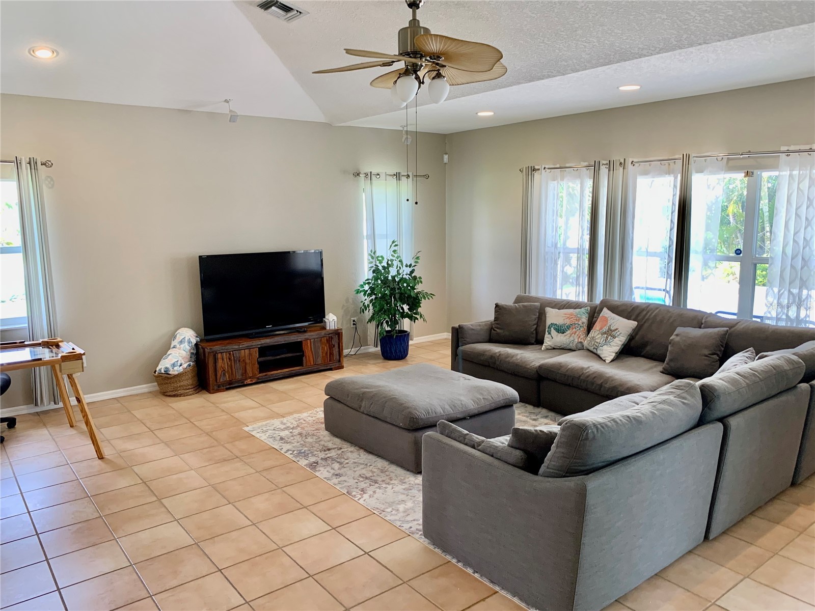 3727 Whippoorwill Court Punta Gorda FL 33950 C7526637 image8