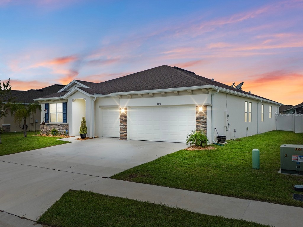 3728 Autumn Amber Drive Spring Hill FL 34609 W7867328 image1
