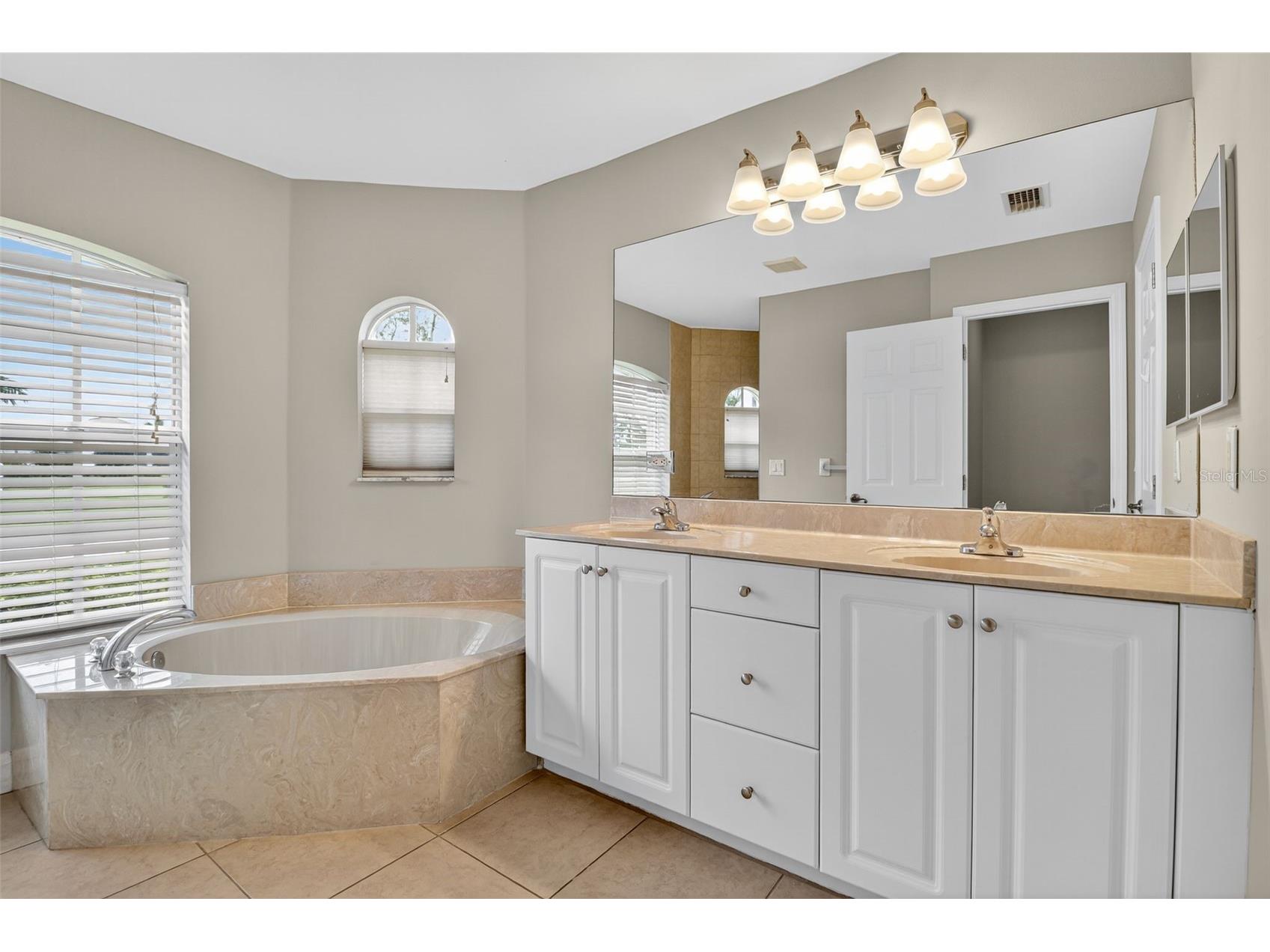 3728 SW 3rd Street Cape Coral FL 33991 A4663989 image16