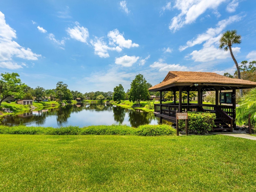 3729 Glen Oaks Manor Drive Sarasota FL 34232 A4572809 image1