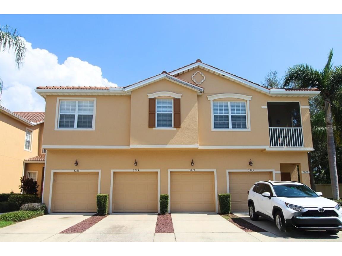 3729 Parkridge Circle #6-204 Sarasota FL 34243 A4667796 image1