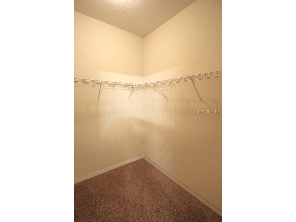 3729 Parkridge Circle #6-204 Sarasota FL 34243 A4667796 image10