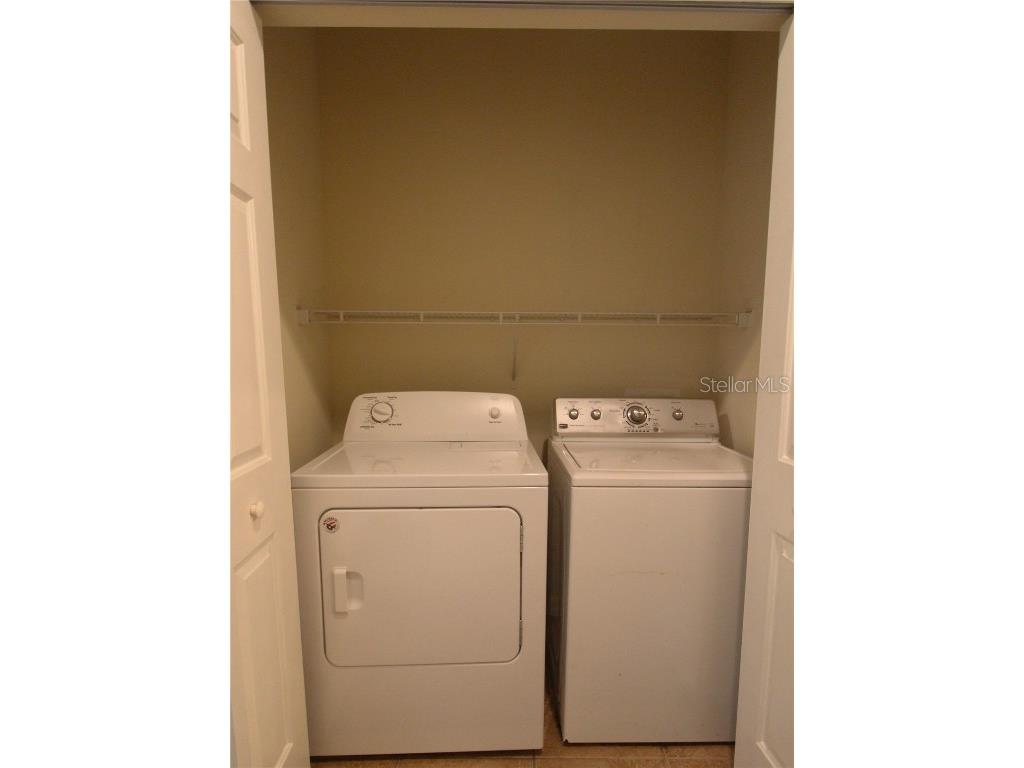 3729 Parkridge Circle #6-204 Sarasota FL 34243 A4667796 image14