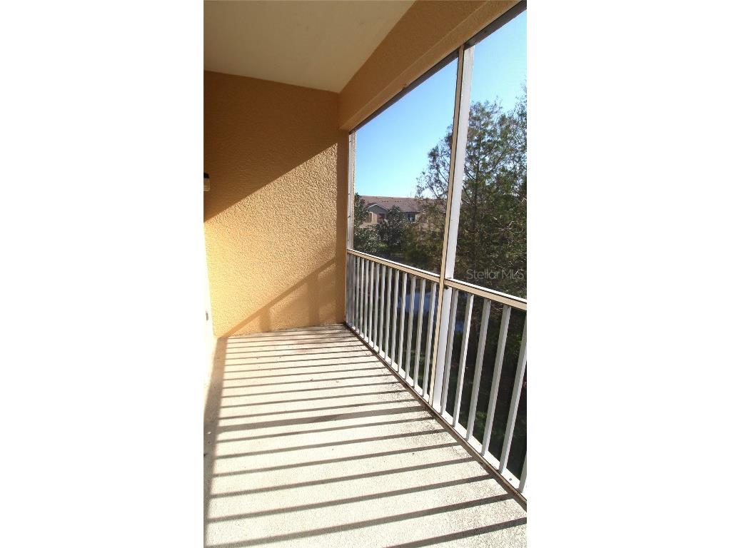 3729 Parkridge Circle #6-204 Sarasota FL 34243 A4667796 image16