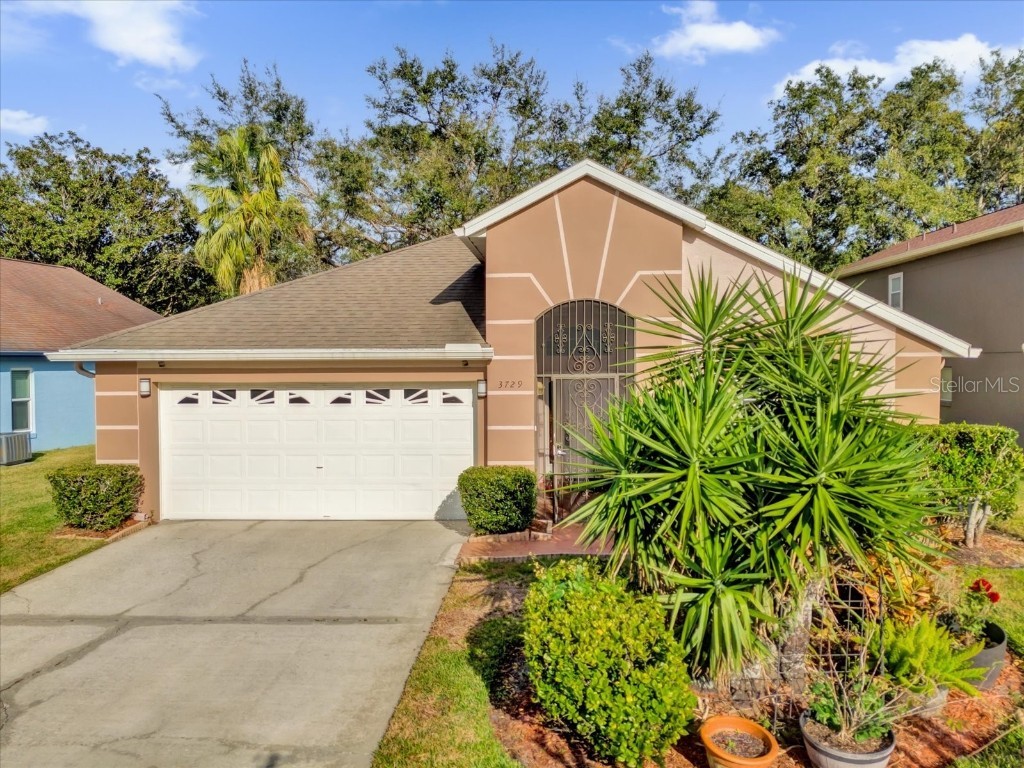 3729 Pickwick Drive Orlando FL 32817 - LAKE MIRAGE O6276135 image1