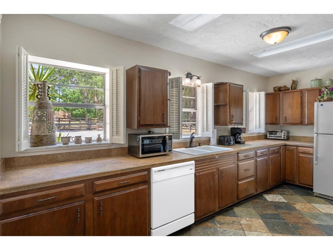 3729 S Lecanto Highway Lecanto FL 34461 W7874892 image41