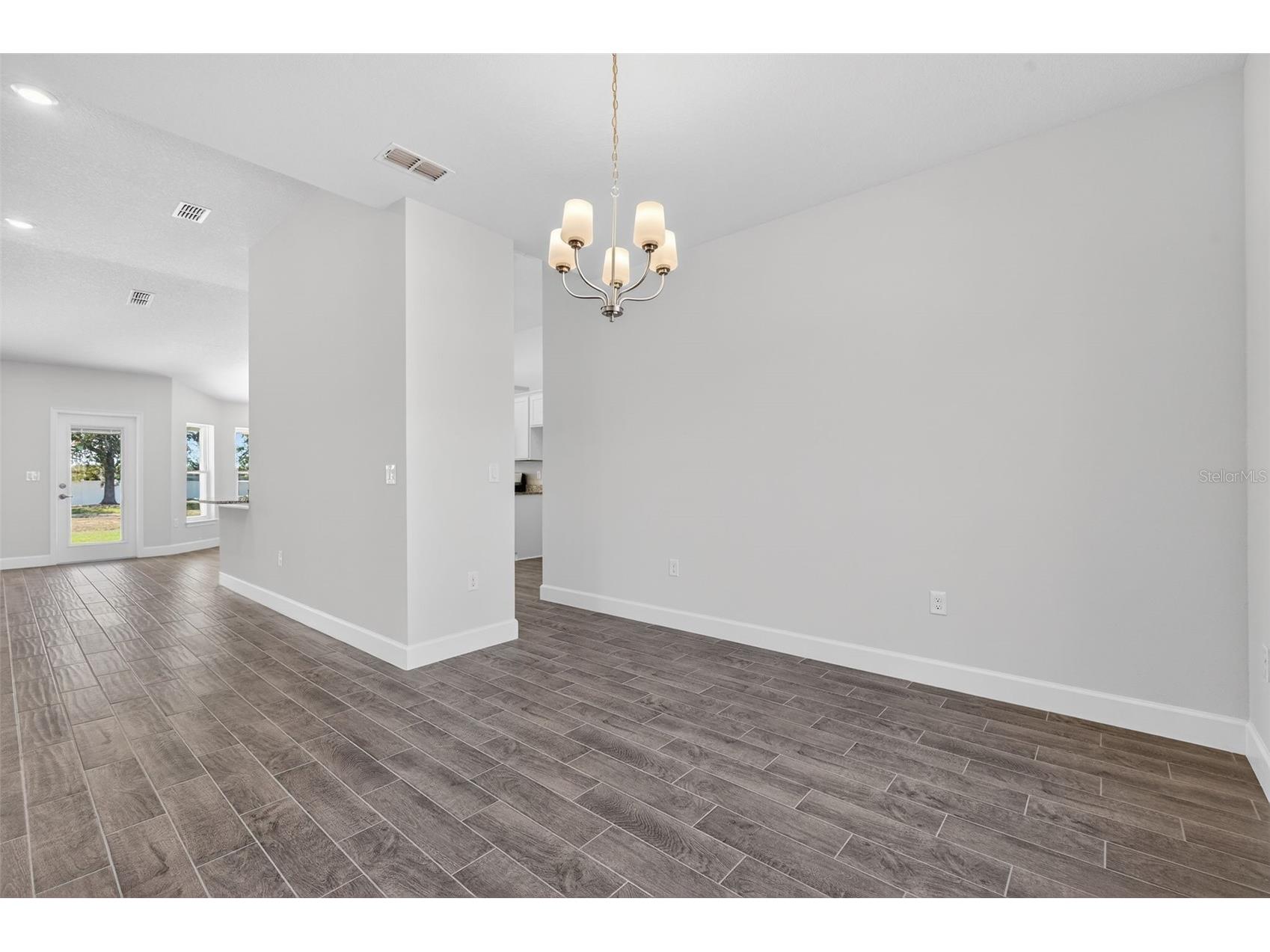 37298 Hidden View Circle Dade City FL 33523 TB8456386 image14
