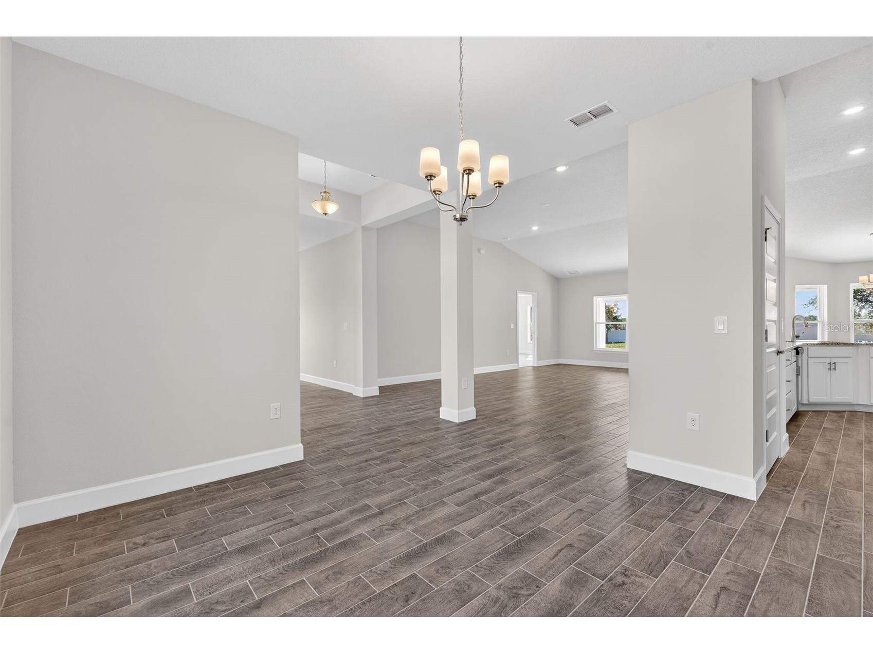 37298 Hidden View Circle Dade City FL 33523 TB8456386 image15