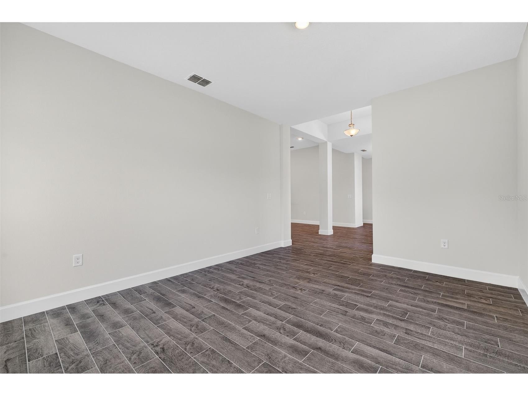 37298 Hidden View Circle Dade City FL 33523 TB8456386 image19