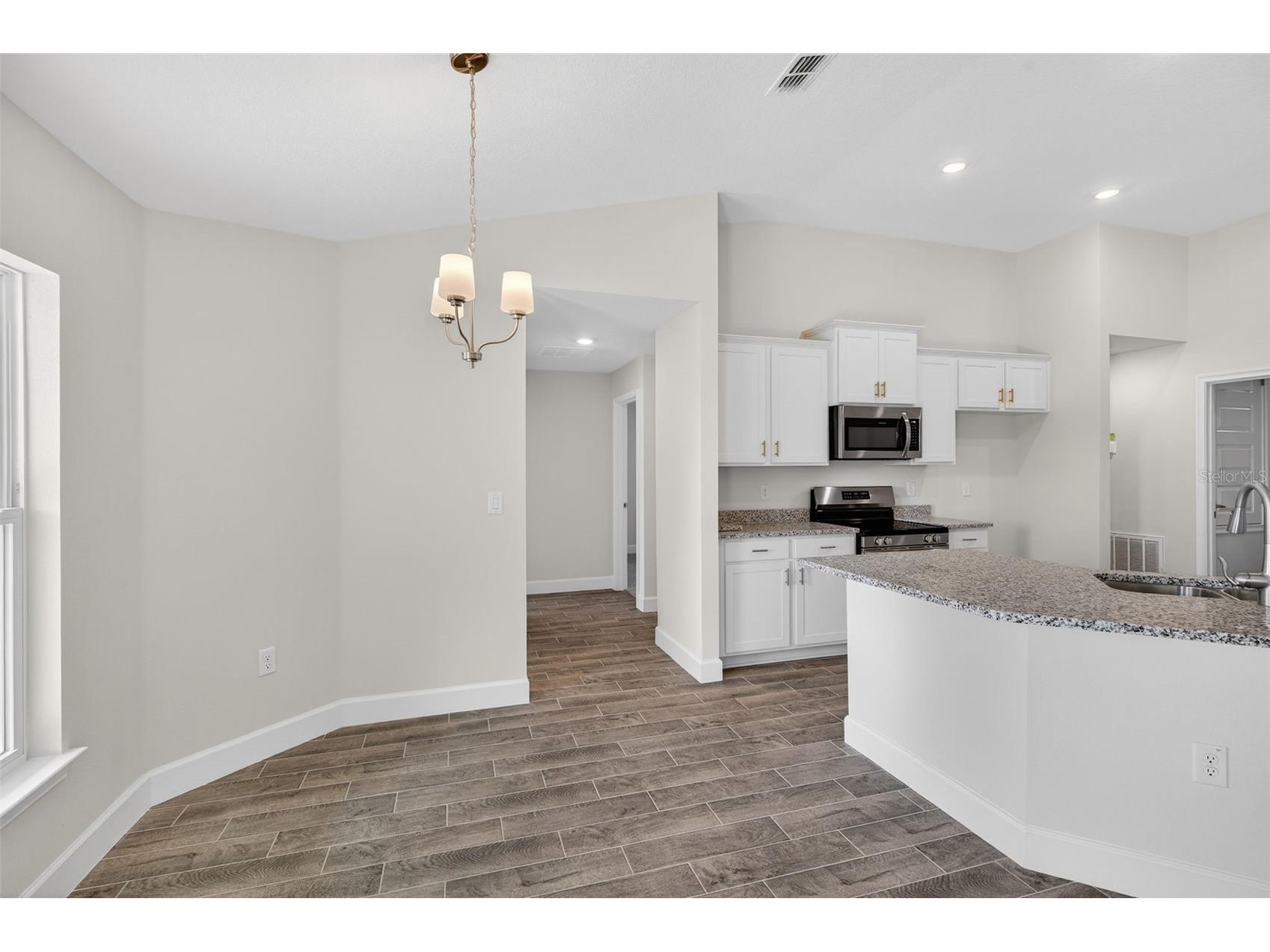 37298 Hidden View Circle Dade City FL 33523 TB8456386 image25