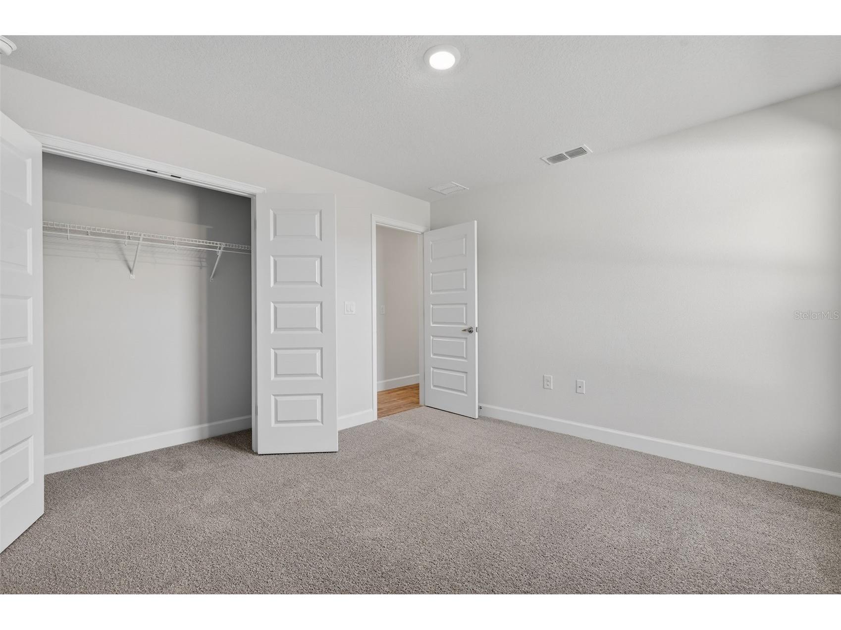 37298 Hidden View Circle Dade City FL 33523 TB8456386 image35