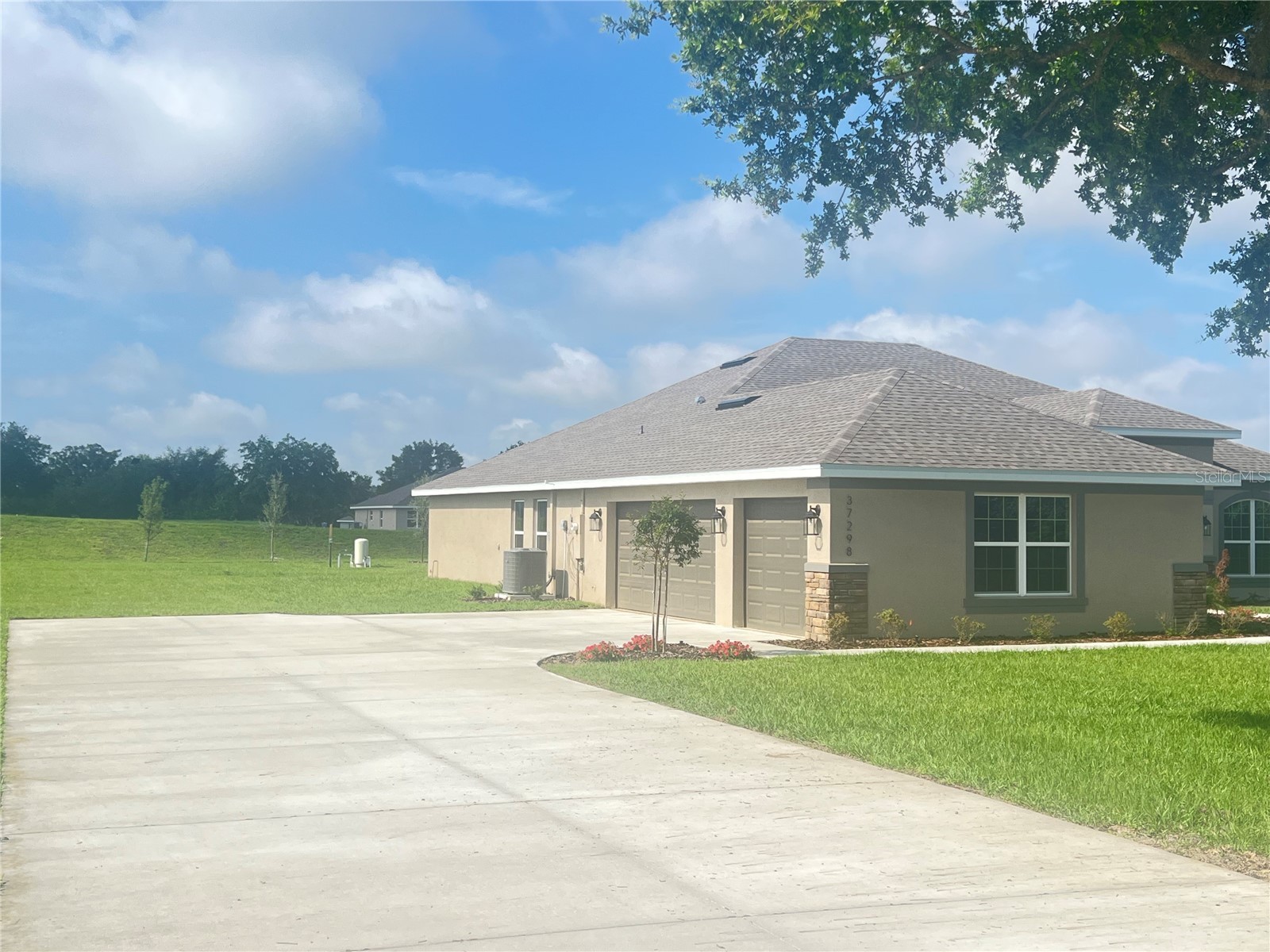 37298 Hidden View Circle Dade City FL 33523 TB8456386 image6