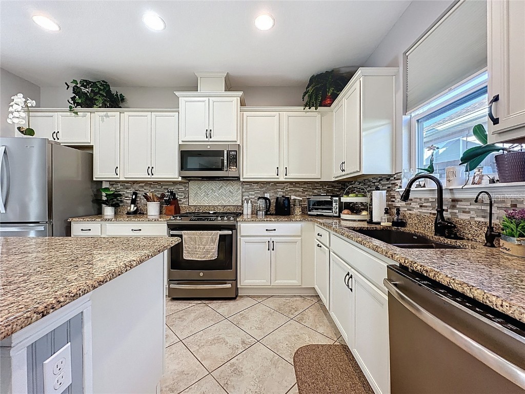 373 Alcove Drive Groveland FL 34736 - SCHOOL HOUSE LAKE G5102461 image13