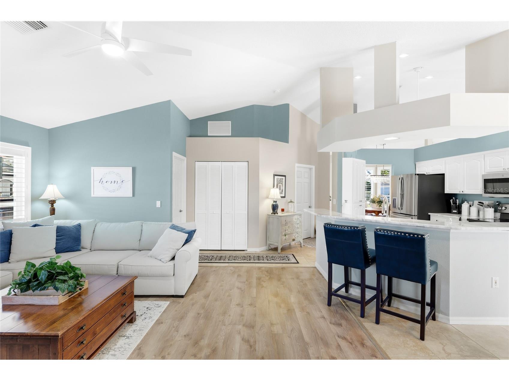 373 Roseling Circle Venice FL 34293 A4681755 image16