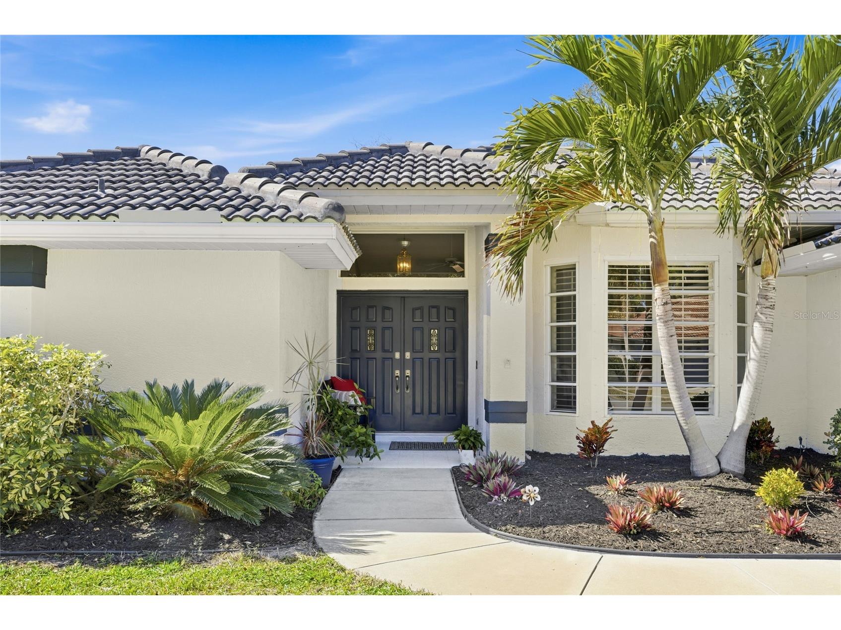 373 Roseling Circle Venice FL 34293 A4681755 image2
