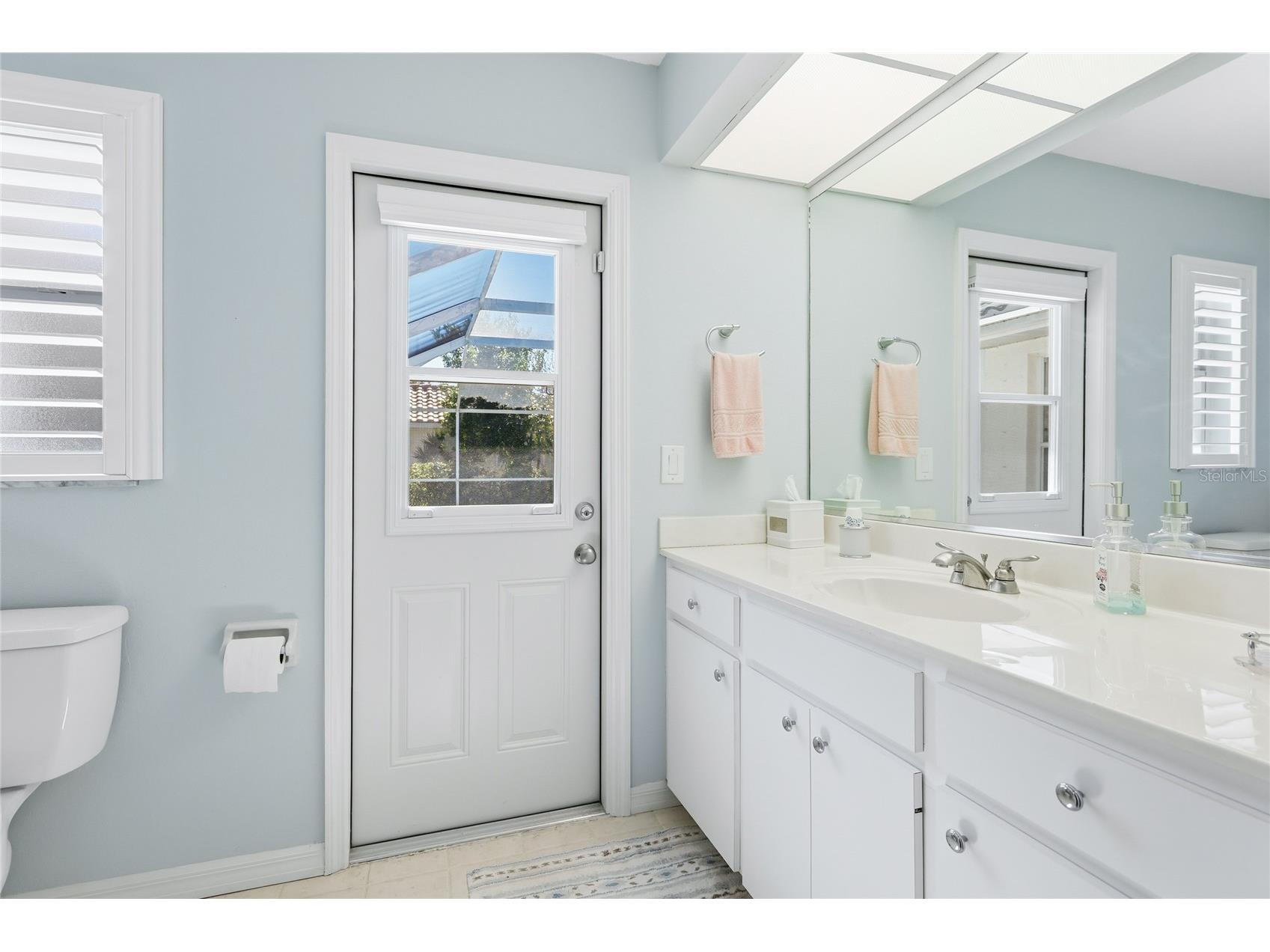 373 Roseling Circle Venice FL 34293 A4681755 image26